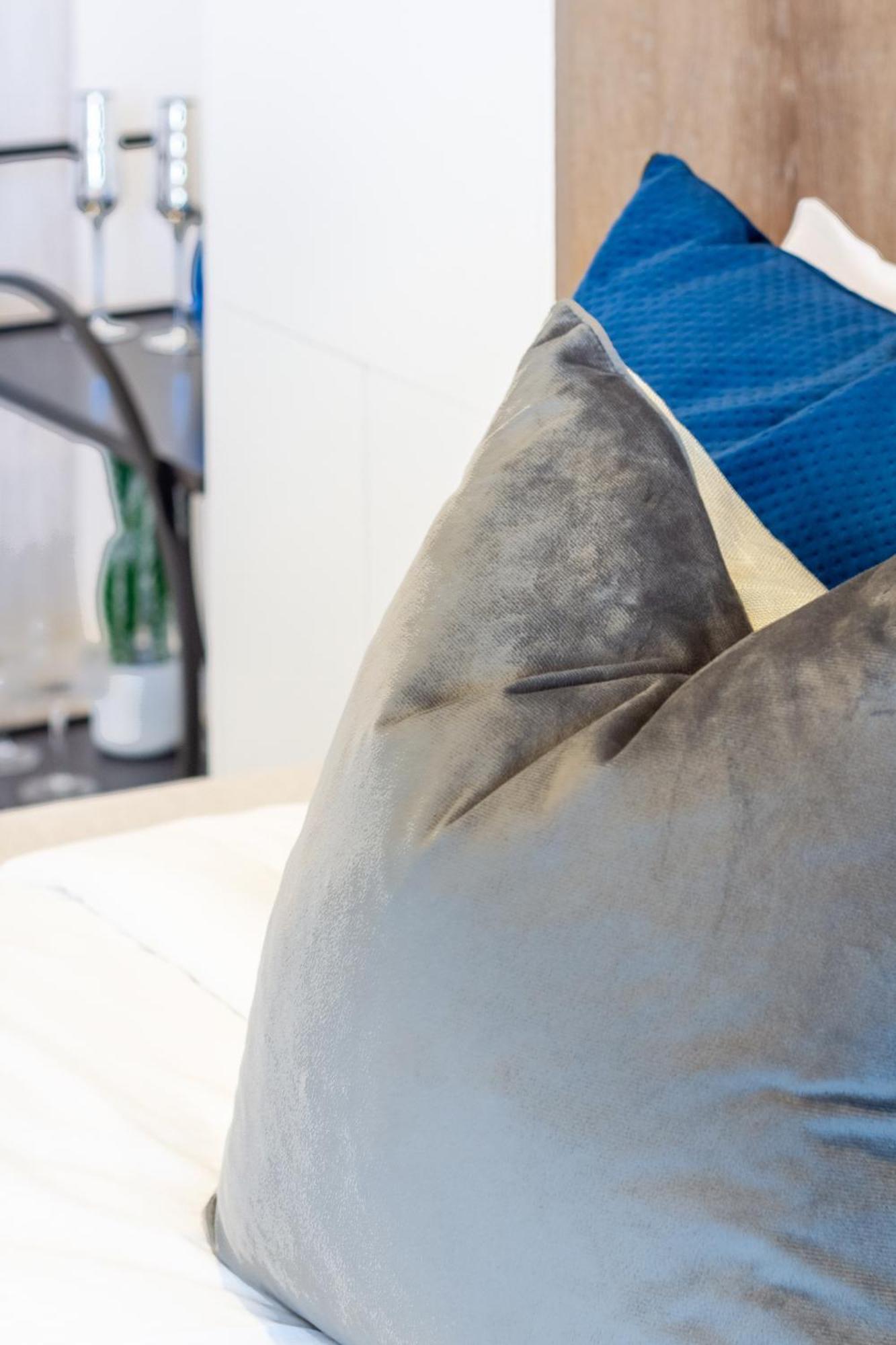 Central City Charm: Pet-Friendly Studio Christchurch Kültér fotó
